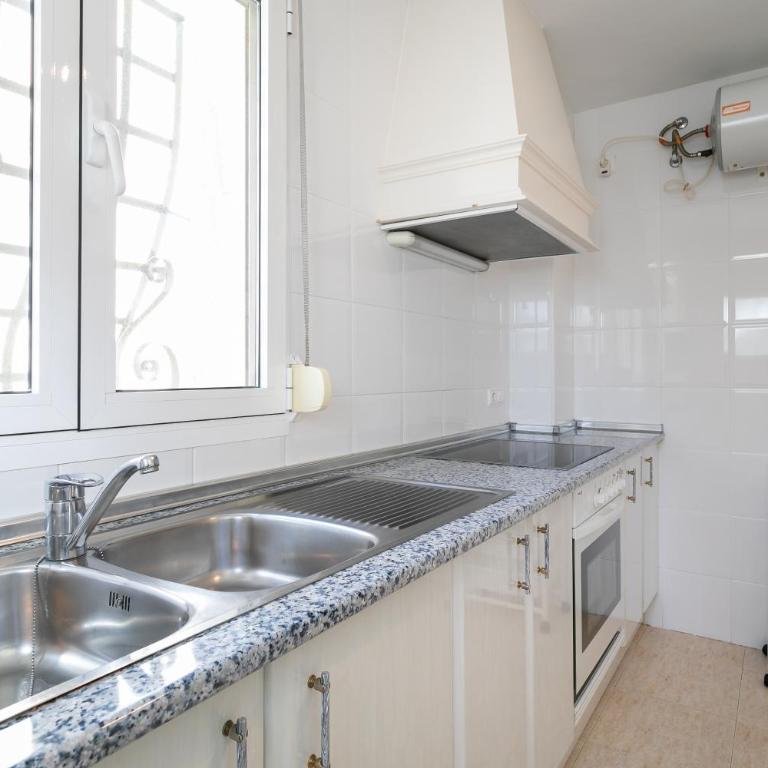 Casa Blanca 1 direkt am Strand - Studio Apartment with Sea View - 9