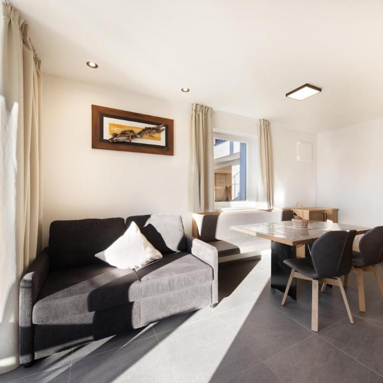 Thalerhof Naturae Lignum - Two-Bedroom Deluxe Apartment with Garden View - 6
