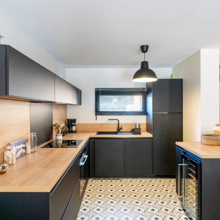 Maison de vacances Oceanides - Three-Bedroom House - 9