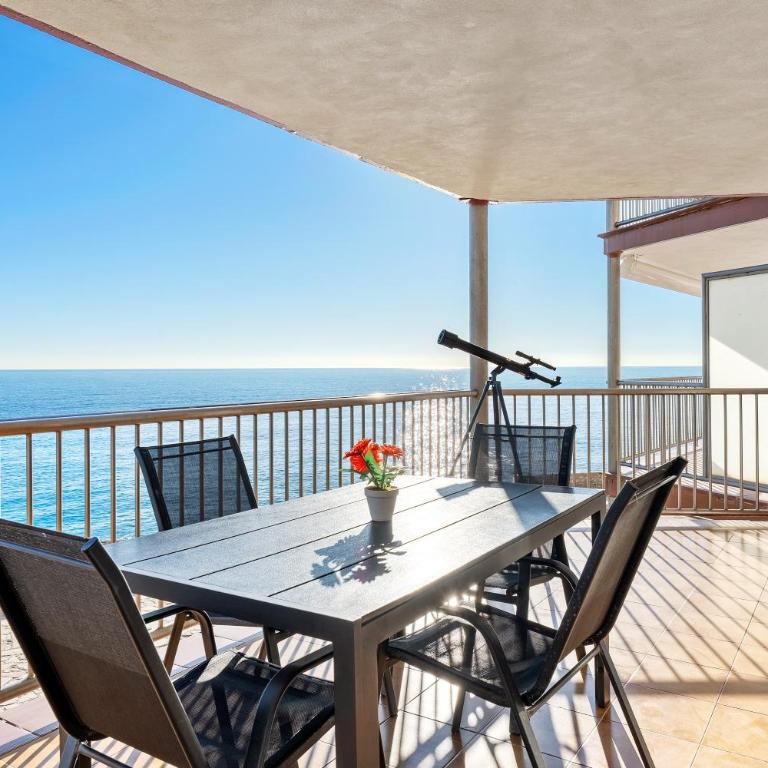 Piso Paradisaco Frente Al Mar - Apartamento de 3 dormitorios y vistas al mar - 2