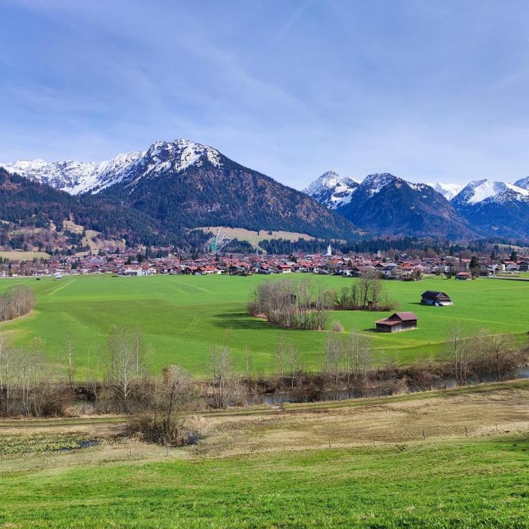 Gästehaus Vogler Oberstdorf-Kornau - Deluxe-Apartment mit 2 Schlafzimmern und Gartenblick - 22
