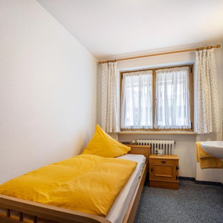 Gästehaus Vogler Oberstdorf-Kornau - Deluxe-Apartment mit 2 Schlafzimmern und Gartenblick - 14