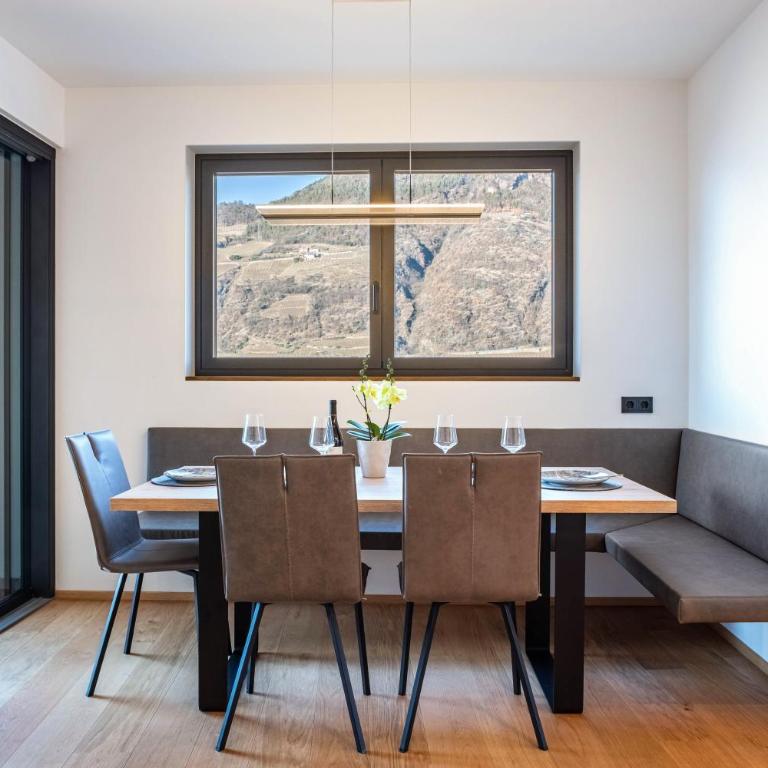 Falsers Mountain Lodge - Deluxe-Apartment mit 2 Schlafzimmern und Gartenblick - 4