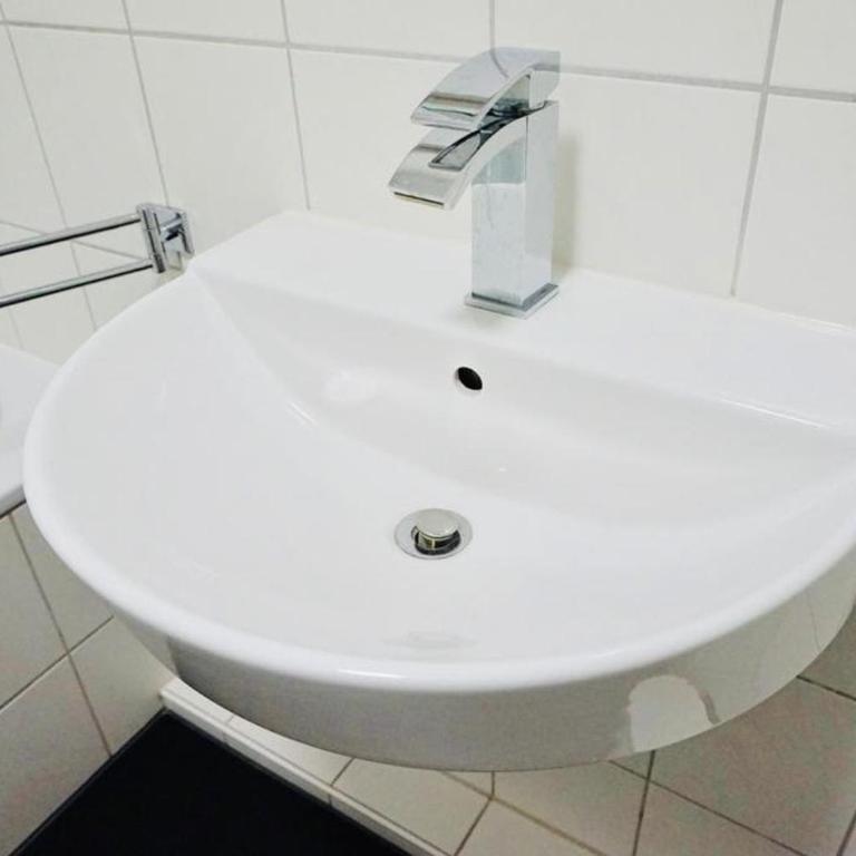 H N H Ferienwohnung - Apartment mit 1 Schlafzimmer und Gartenblick - 16