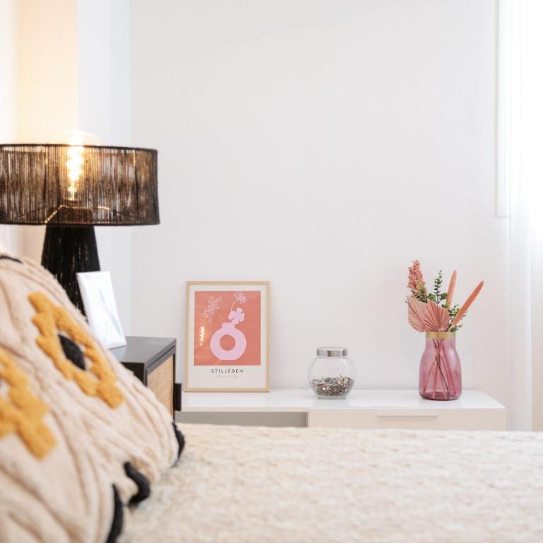 En El Corazón Alicantino - Apartamento Deluxe de 2 dormitorios con balcón - 16