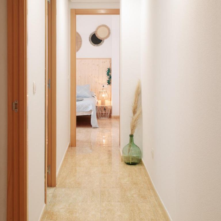 En El Corazón Alicantino - Apartamento Deluxe de 2 dormitorios con balcón - 13