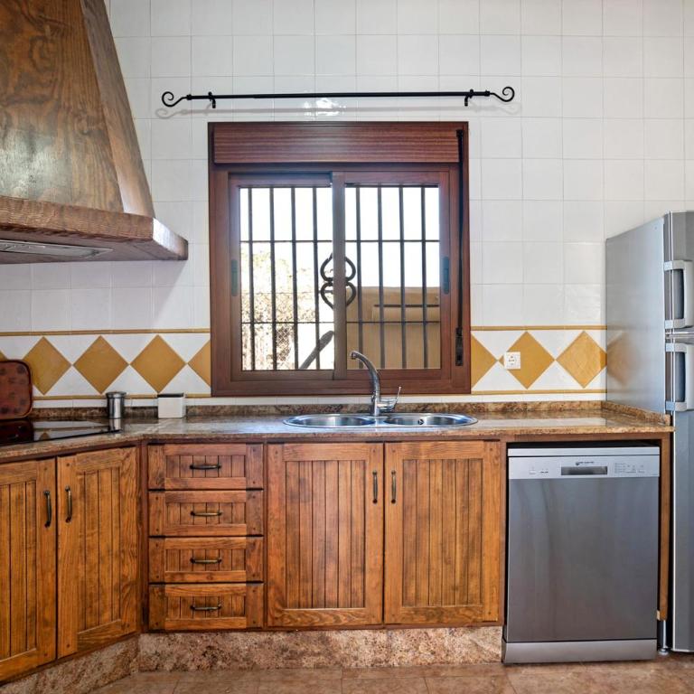 Casa La Vigía - Habitación Cuádruple - vistas al jardín - 14