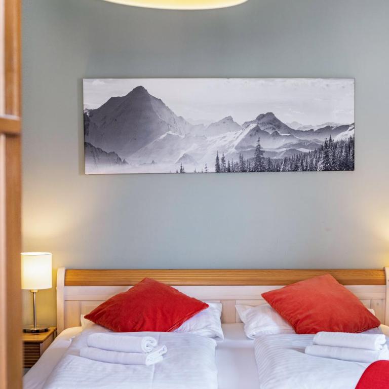 Chalet Sonneck - Seefeld - Standard Zimmer mit Queensize-Bett - 4