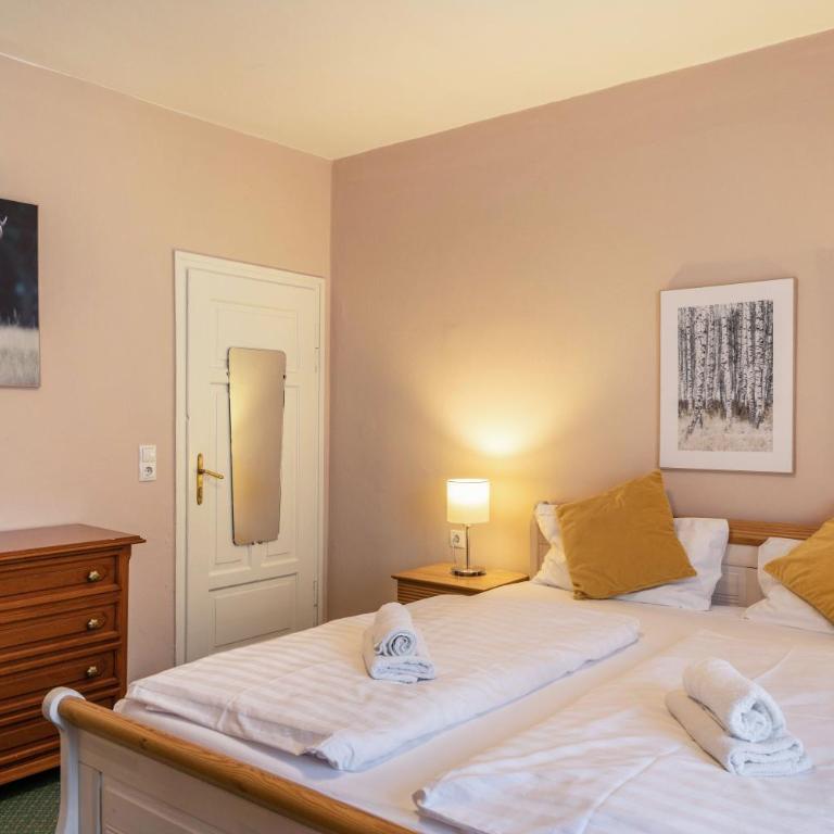 Chalet Sonneck - Seefeld - Standard Zimmer mit Queensize-Bett - 5