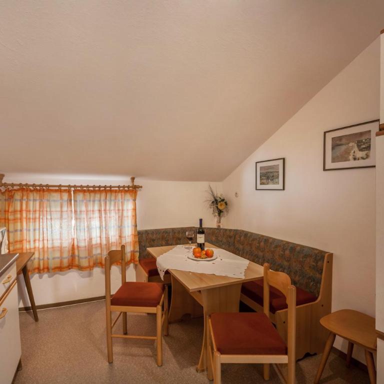 Ferienwohnung Brugger 4 Personen - Deluxe Apartment mit Balkon und 2 Schlafzimmern - 16