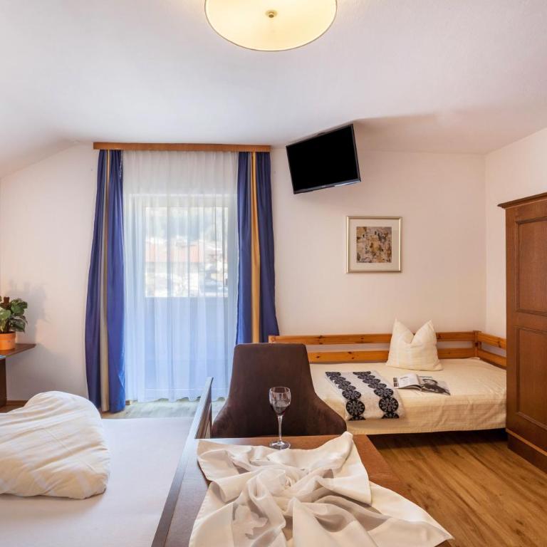 Ferienwohnung Brugger 4 Personen - Deluxe Apartment mit Balkon und 2 Schlafzimmern - 9