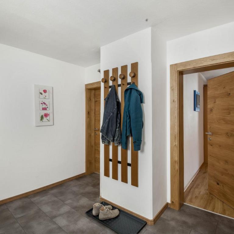 Ferienwohnung Brugger 4 Personen - Deluxe Apartment mit Balkon und 2 Schlafzimmern - 18