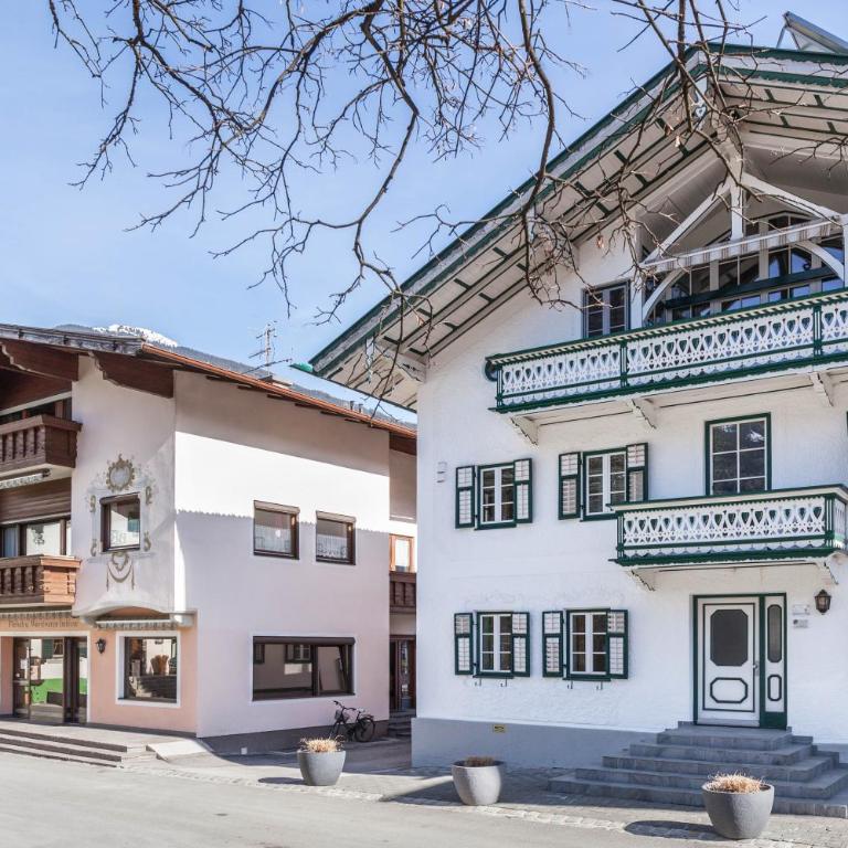 Ferienwohnung Brugger 4 Personen - Deluxe Apartment mit Balkon und 2 Schlafzimmern - 24