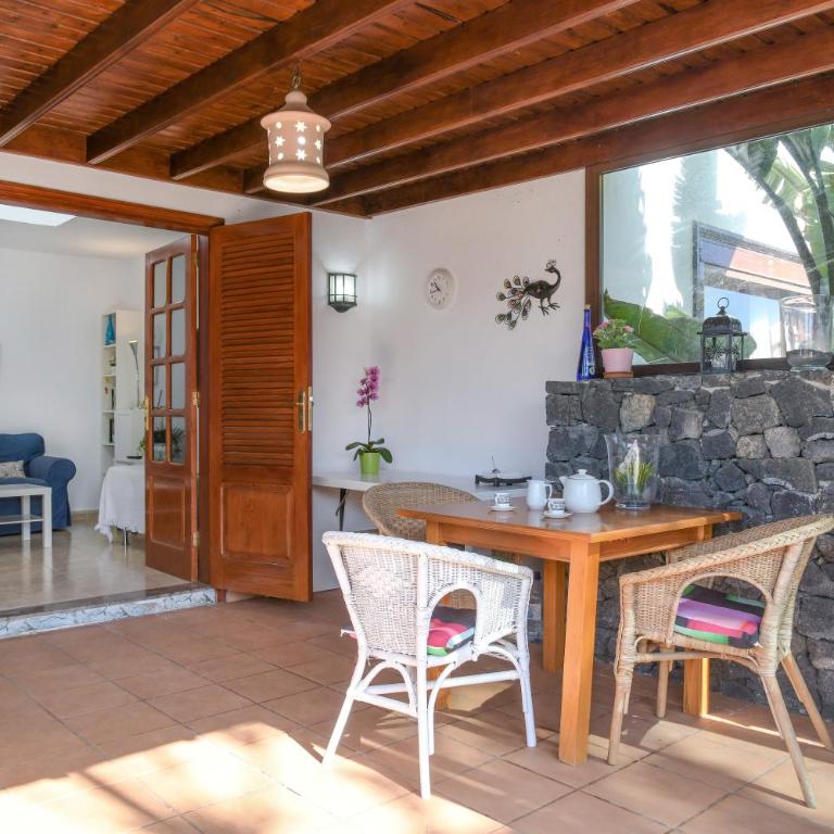 Bungalow Playa Bastián - Casa de 2 dormitorios - 4
