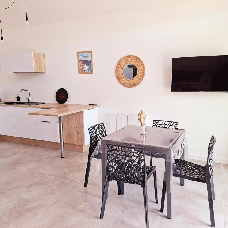 La maison de Fabien - Piscine - Two-Bedroom House - 9