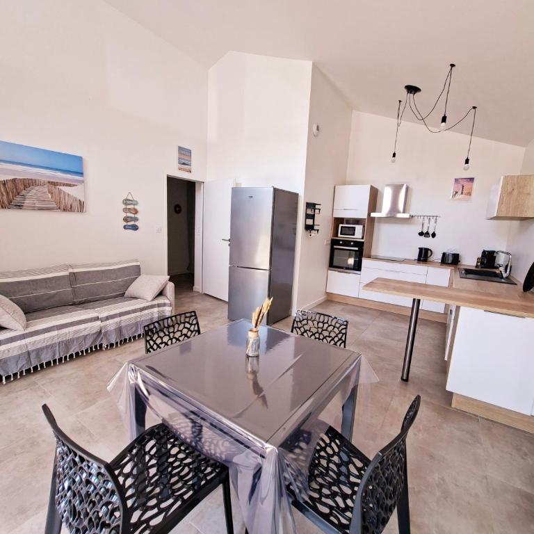 La maison de Fabien - Piscine - Two-Bedroom House - 11