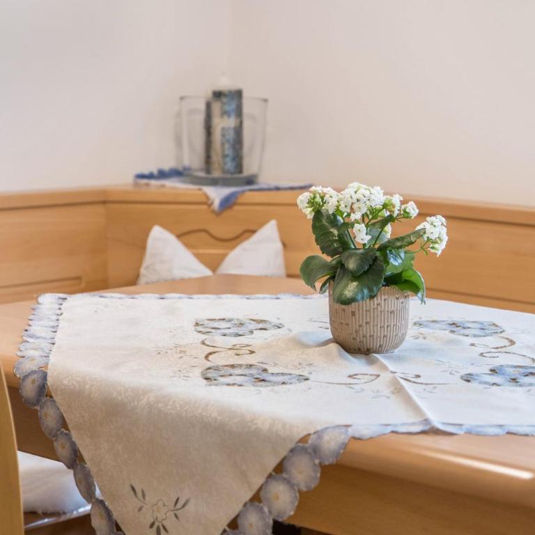 Adlerhorst Blaumeise - Appartamento Deluxe con 2 Camere da Letto e Balcone - 16