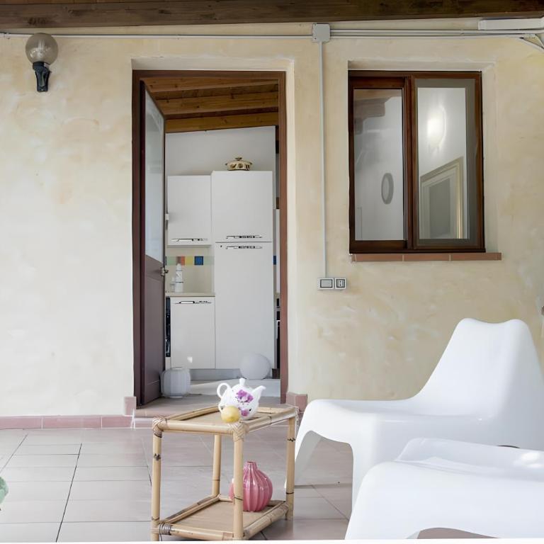 A Domu Home Holiday - Villa con Vista Giardino - 8