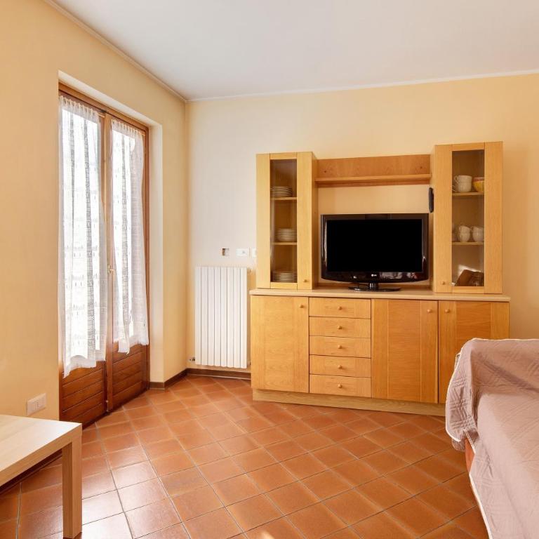 Chalet Meridiana Appartamento 3 - Appartamento Deluxe con 2 Camere da Letto e Balcone - 2