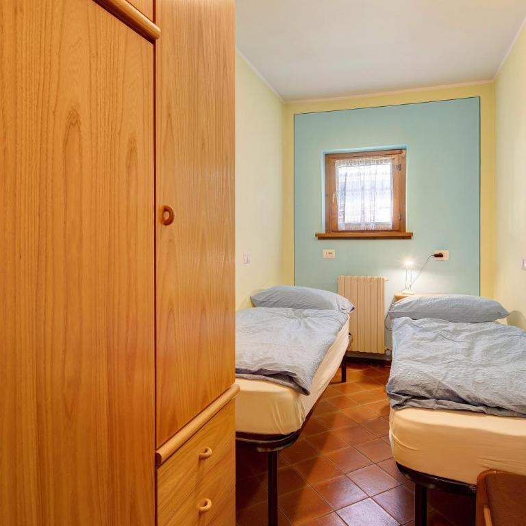 Chalet Meridiana Appartamento 3 - Appartamento Deluxe con 2 Camere da Letto e Balcone - 14