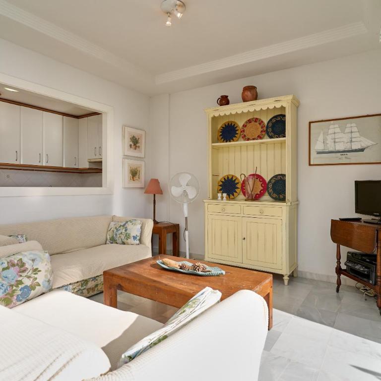 Marina Playa - Studio Apartment with Sea View - 5