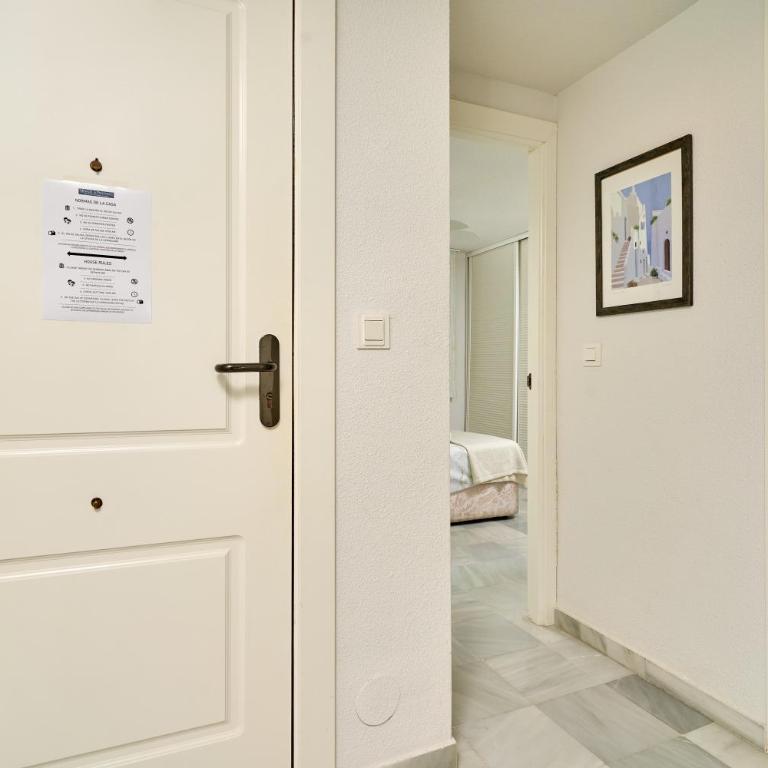 Marina Playa - Studio Apartment with Sea View - 15