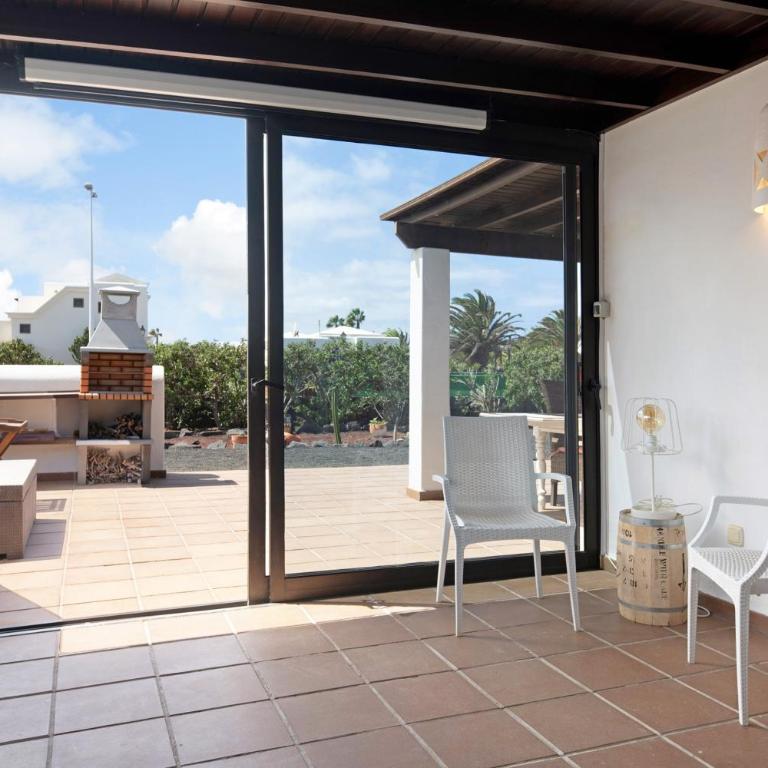 Villa Montaña Roja - Villa with Sea View - 22