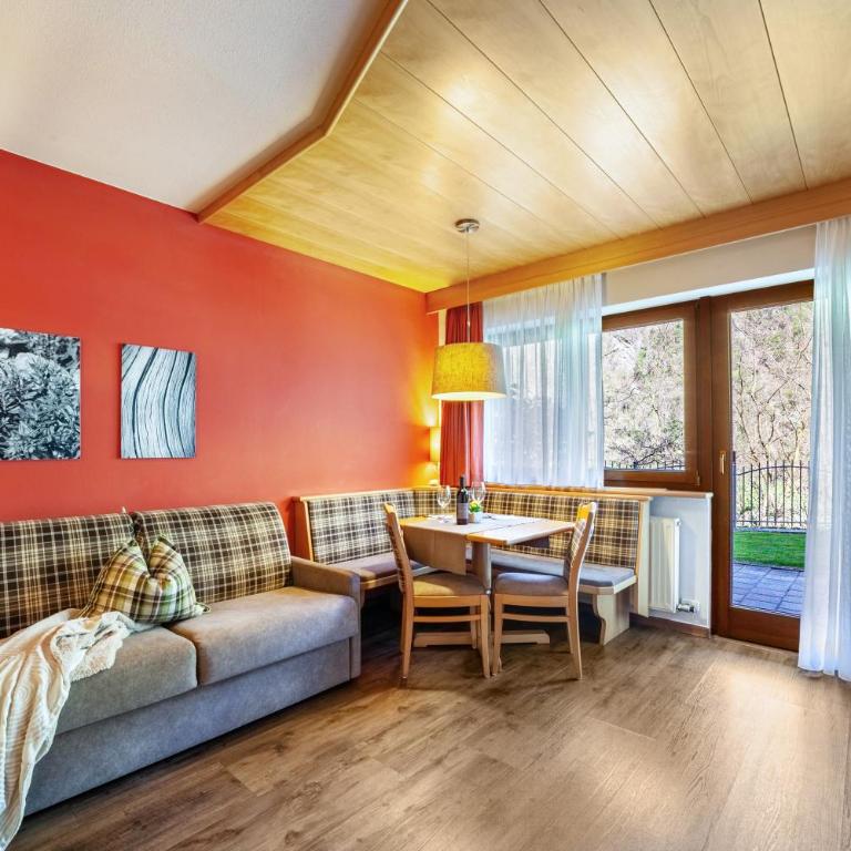 Alpenhof Lodge Almrose - Superior Apartment mit 1 Schlafzimmer und Balkon - 3