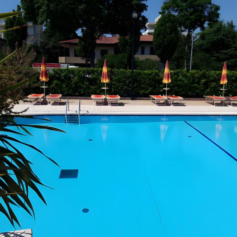 Residence Aurora Park - Appartamento Deluxe con 2 Camere da Letto e Balcone - 14