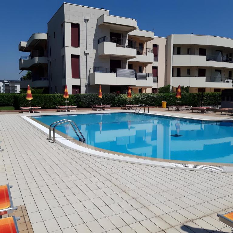 Residence Aurora Park - Appartamento Deluxe con 2 Camere da Letto e Balcone - 15