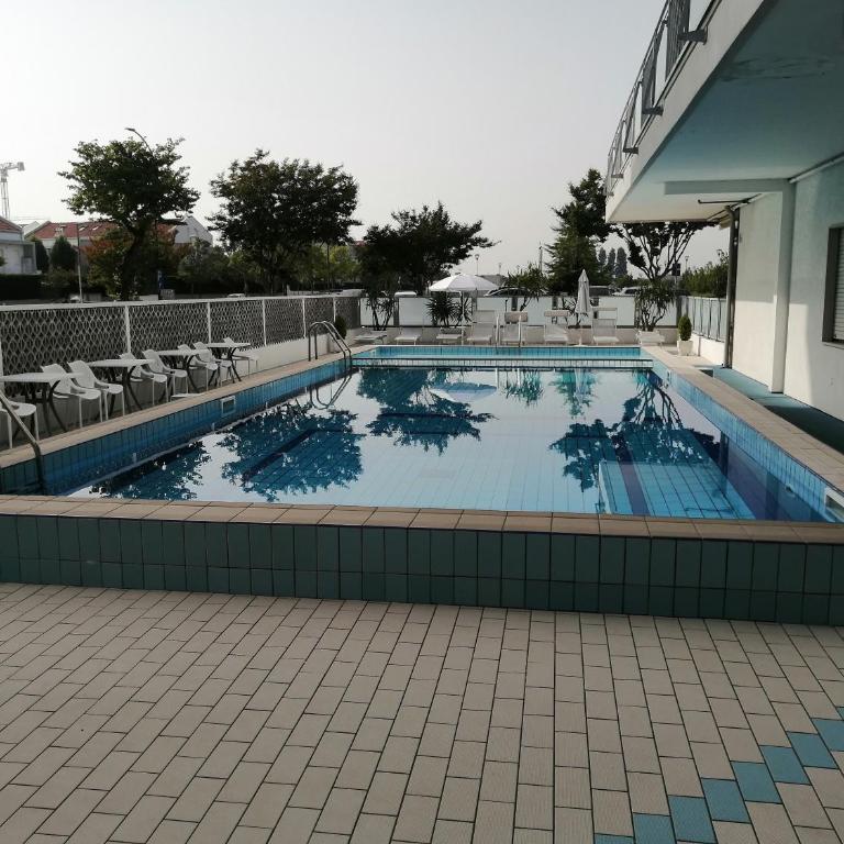 Residence Torino 29 - Appartamento con Terrazza - 11