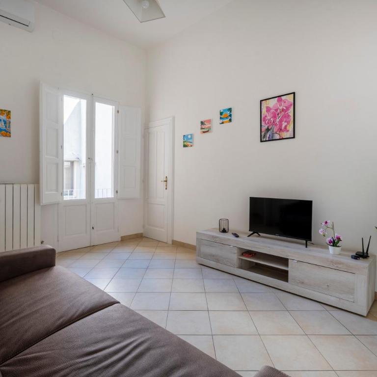 Iris Apartment in the city center - Appartamento Superior con Vista Città - 16