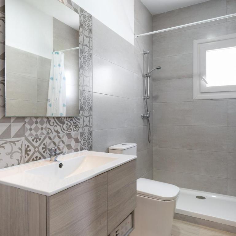 Casa de la Noria - Habitación Cuádruple con ducha - 12