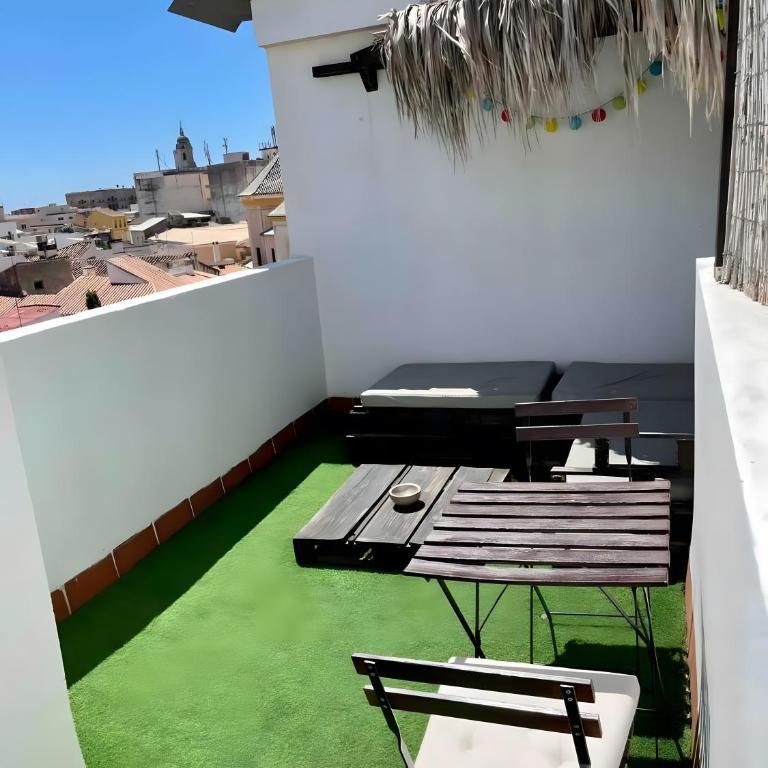 The Black Rose Rooftop Malaga City - Estudio con terraza - 4