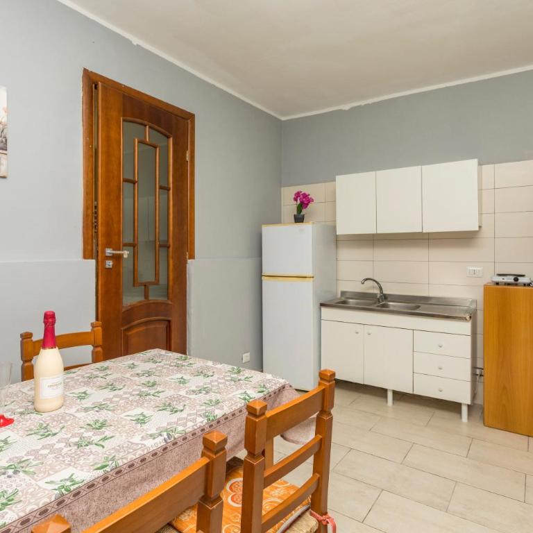 Sp Luxury Room - Catania - Quadruple Room with Shower - 2