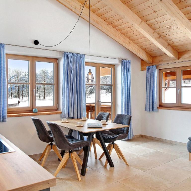 Ferienwohnung Gletschernelke - Superior Apartment mit 1 Schlafzimmer und Balkon - 11