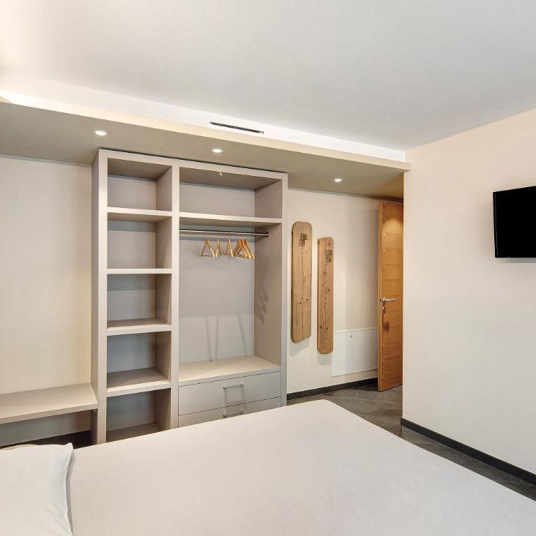 Rasia Residence Relax Mountain - Appartamento Deluxe con 2 Camere da Letto e Vista Giardino - 11
