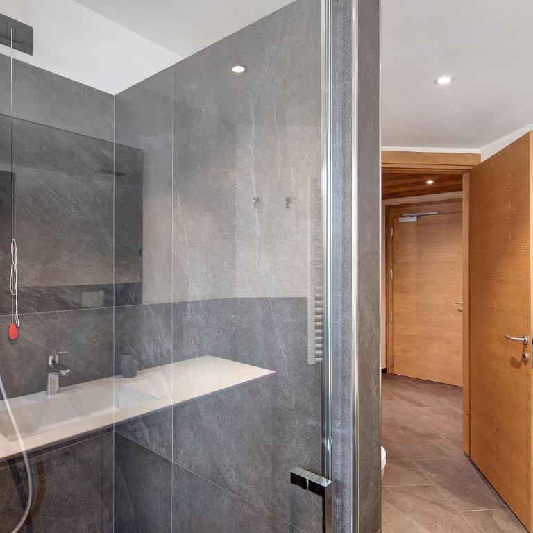 Rasia Residence Relax Mountain - Appartamento Deluxe con 2 Camere da Letto e Vista Giardino - 24