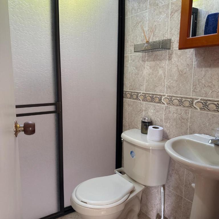 Melongos Jardín - Two-Bedroom House - 19