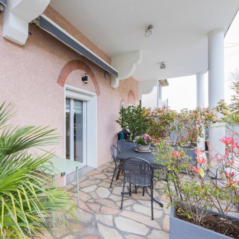 Appartement dans la Villa Andrea - Two-Bedroom Deluxe Apartment with Garden View - 1