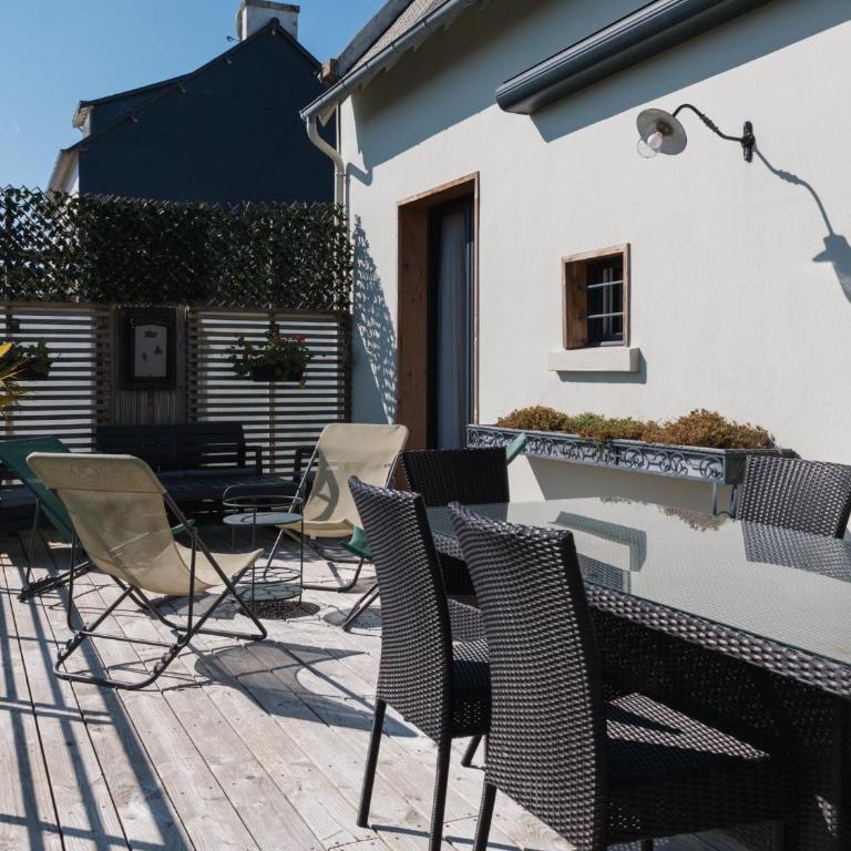Villa Roz - Three-Bedroom House - 25