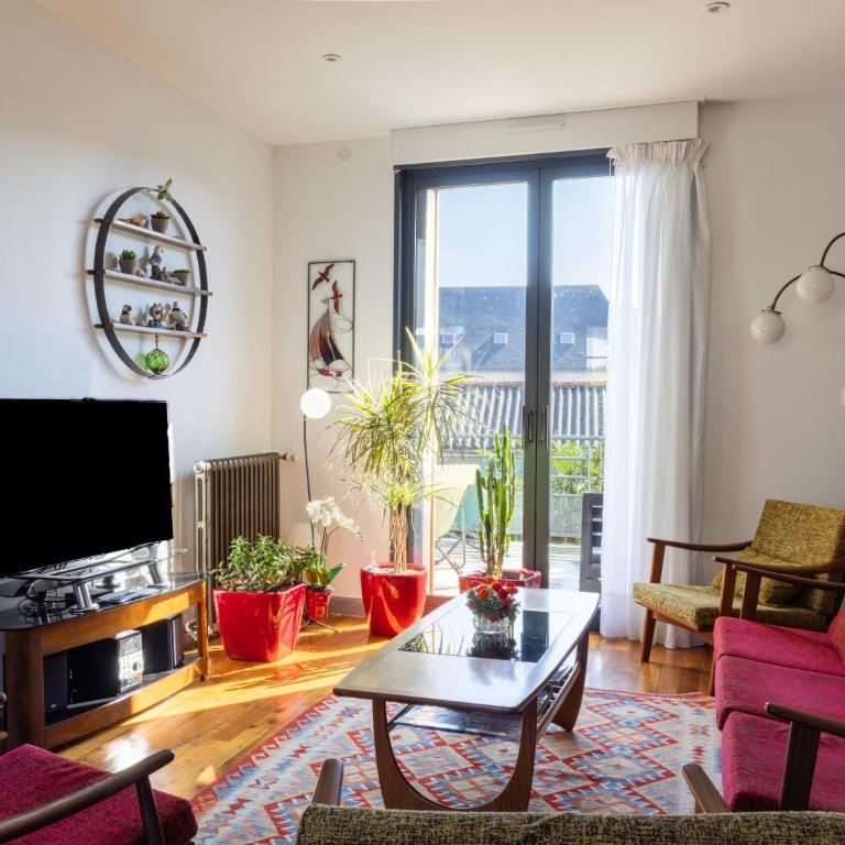 Villa Roz - Three-Bedroom House - 3