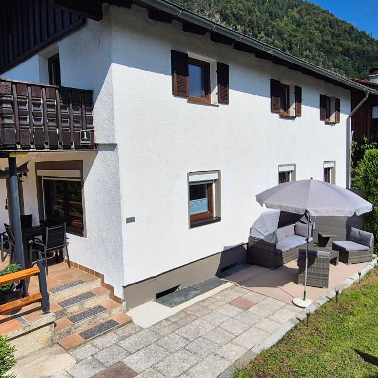 Bergzeit Bad Reichenhall - Deluxe-Apartment mit 2 Schlafzimmern und Gartenblick - 30