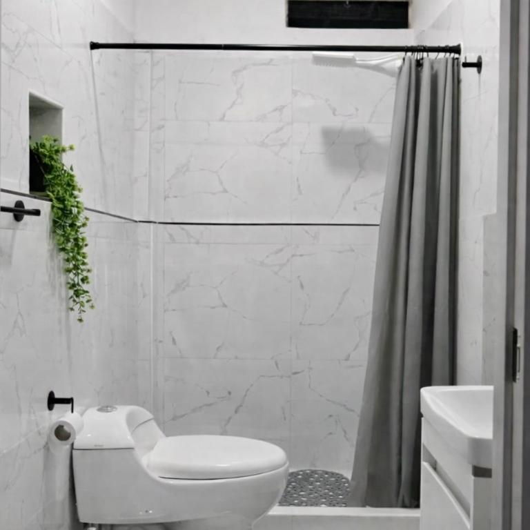 Habitación con balcón con vista al corazón de la ciudad - Estudio con balcón - 11
