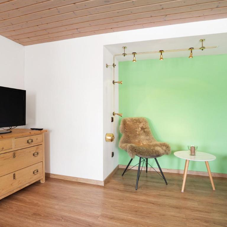 Ferienwohnung Harmonie - Apartment mit 1 Schlafzimmer und Gartenblick - 6