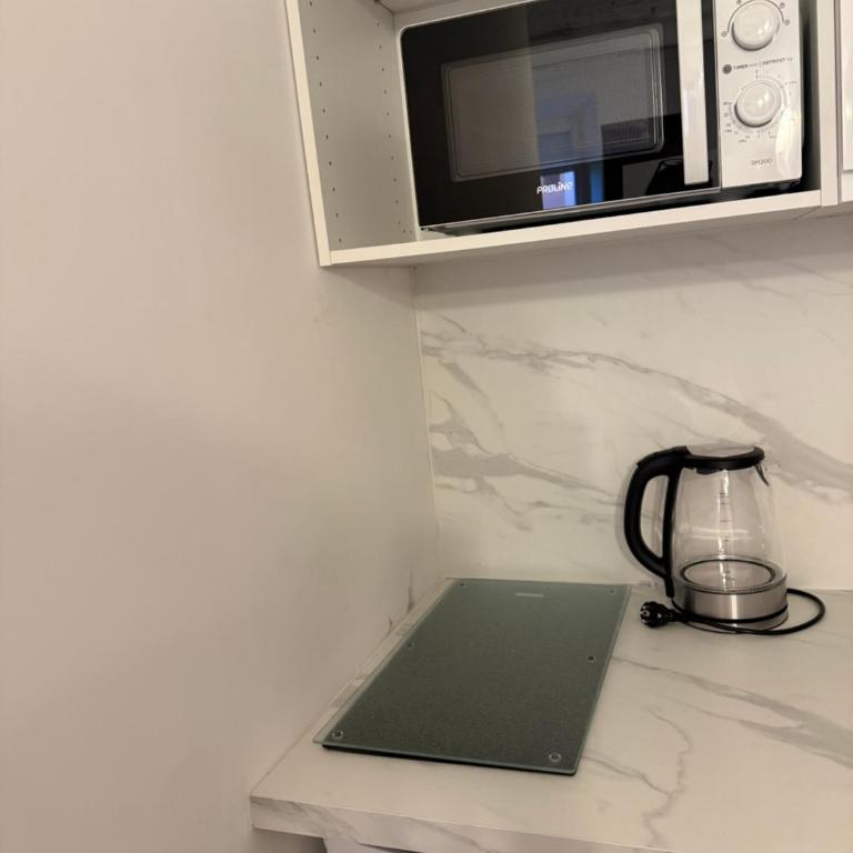Tres Grand studio neuf 50 m du port Lovely charrons 3 - Appartamento con 1 Camera da Letto - 7
