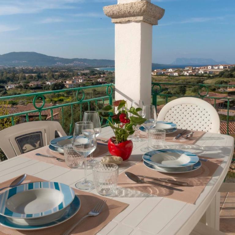 Vacanze con Vista a Tanaunella - Casa con 2 Camere da Letto - 1