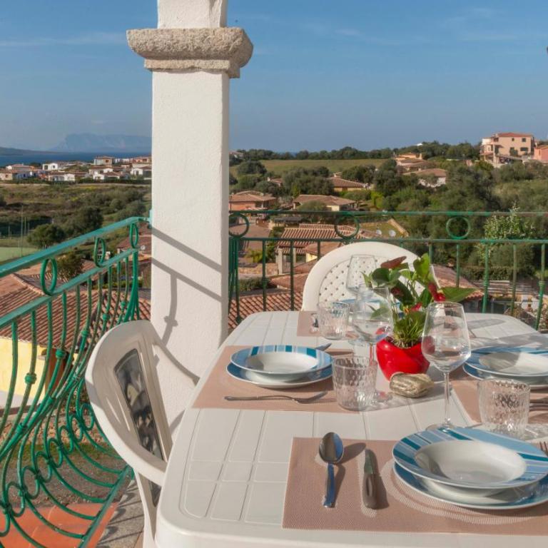 Vacanze con Vista a Tanaunella - Casa con 2 Camere da Letto - 11