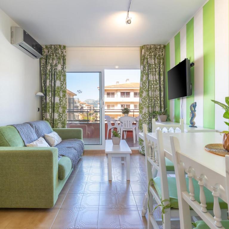Salines - Superior One-Bedroom Apartment with Balcony - 2
