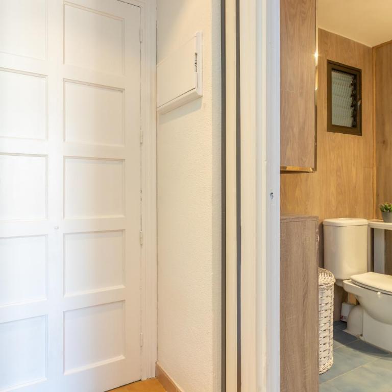 Salines - Superior One-Bedroom Apartment with Balcony - 15